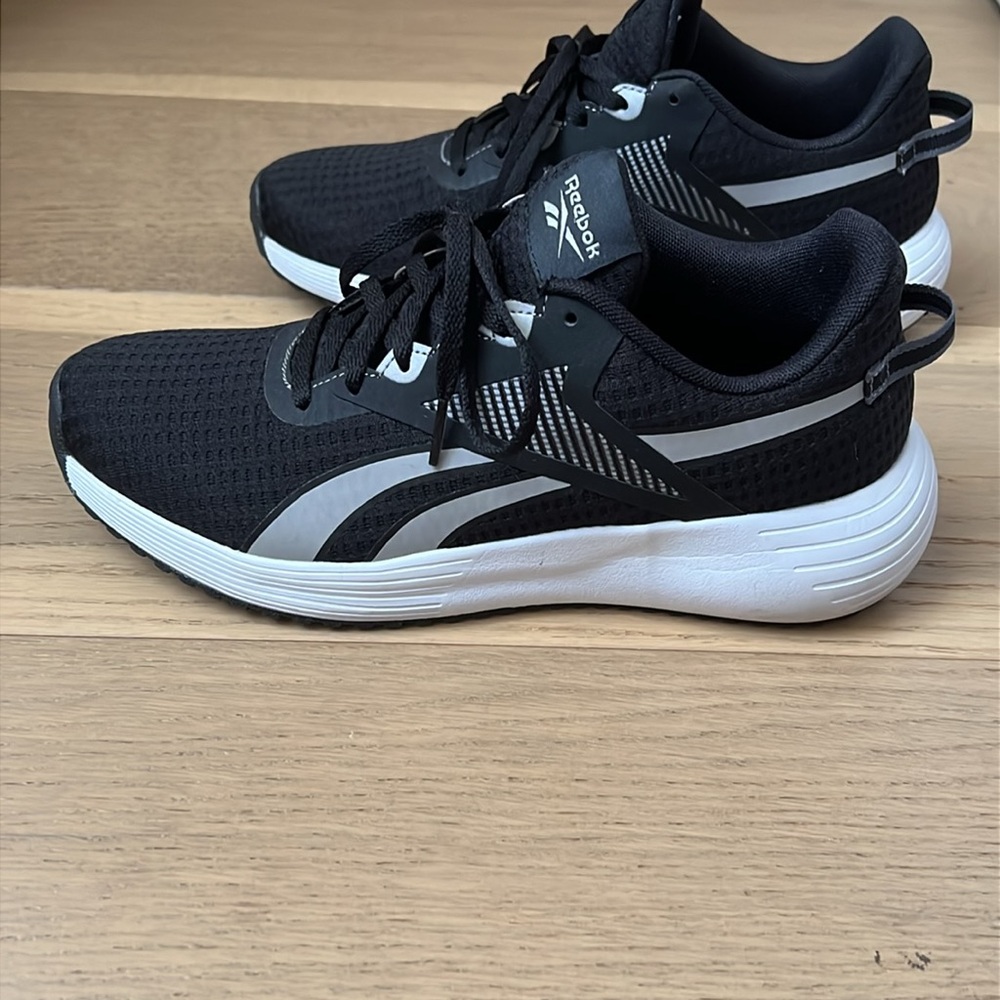 Lite Plus 3 Athletic Sneaker